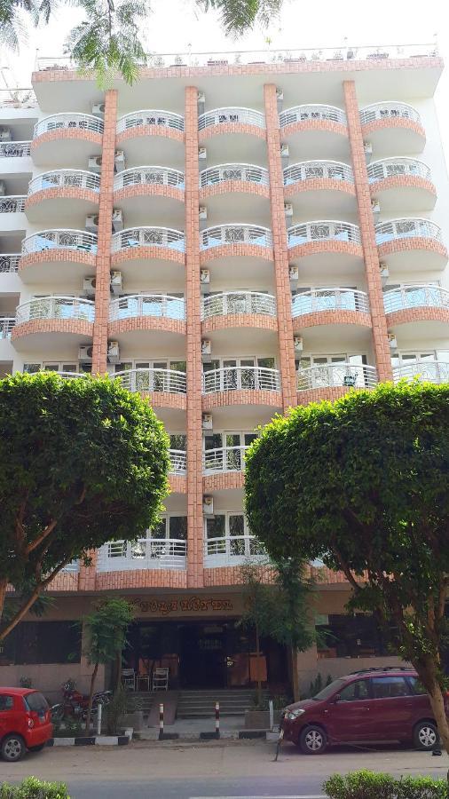 New Pola Hotel ルクソール エクステリア 写真