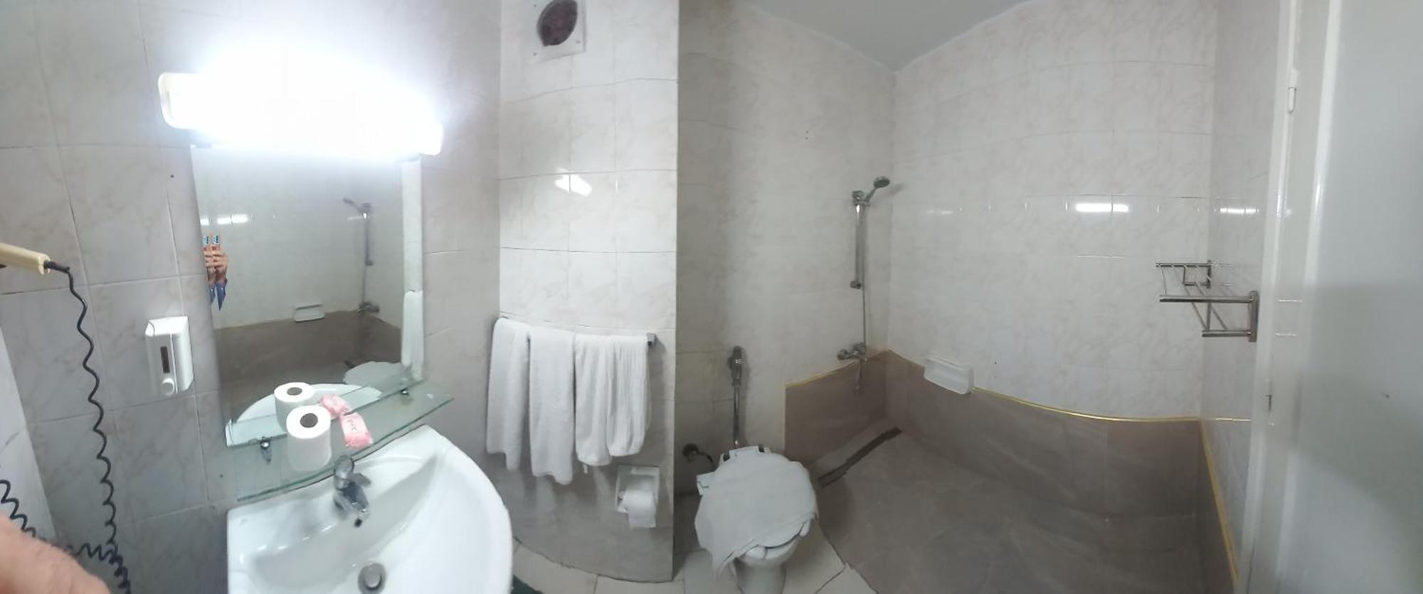 New Pola Hotel ルクソール エクステリア 写真