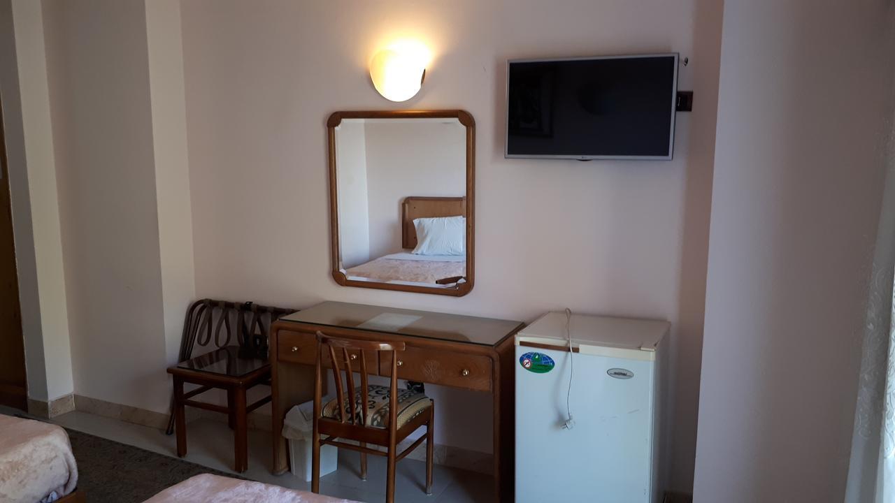 New Pola Hotel ルクソール エクステリア 写真